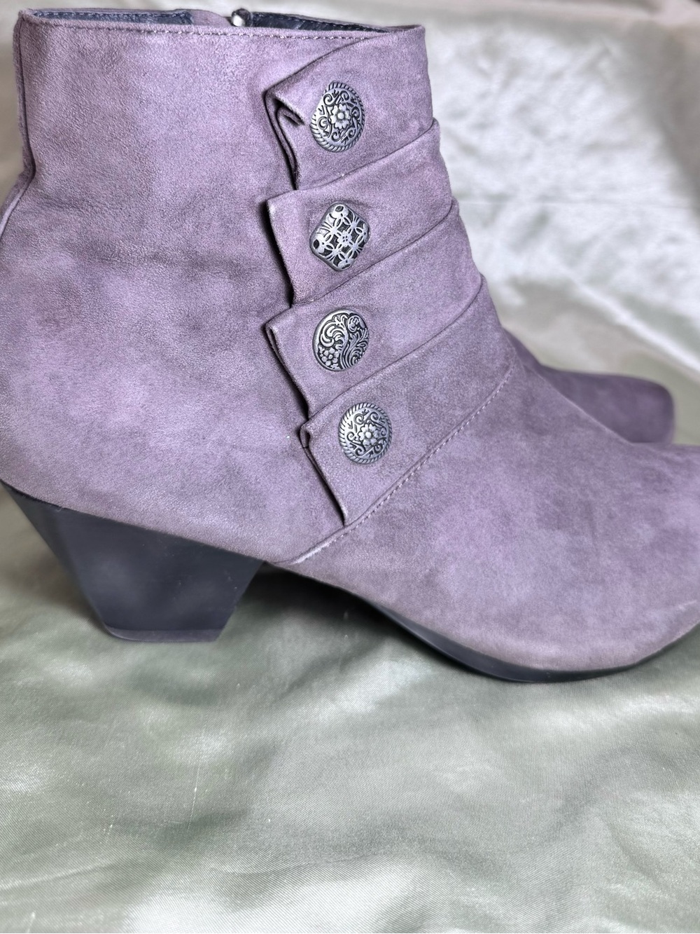 Dansko Baker Grey Women's Suede Ankle Boot with Buttons, 2 inch heel, size 38 - Picture 8 of 12